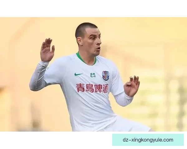 温州队官宣签下庄麒翔19岁中场